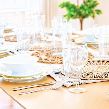 דירה 120qm Denkmal In Mit Stuck Und Balkon - Beuys - *