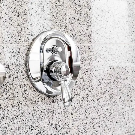 120qm Denkmal In Mit Stuck Und Balkon - Beuys - דירה *