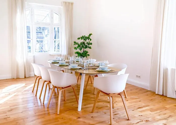 120qm Denkmal In Mit Stuck Und Balkon - Beuys - 公寓