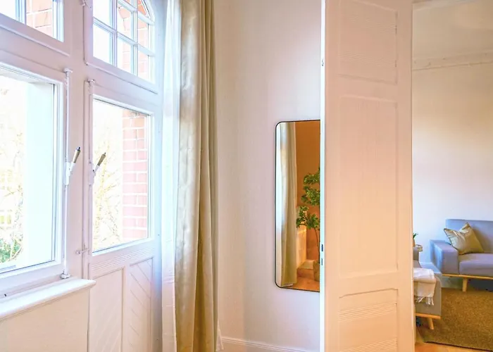 120qm Denkmal In Mit Stuck Und Balkon - Beuys - 公寓 *